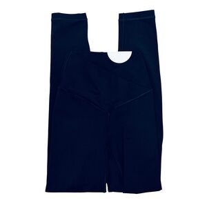 American Eagle Black V-Cut Leggings